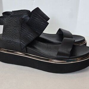United Nude Rico Black Leather Platform Sandals